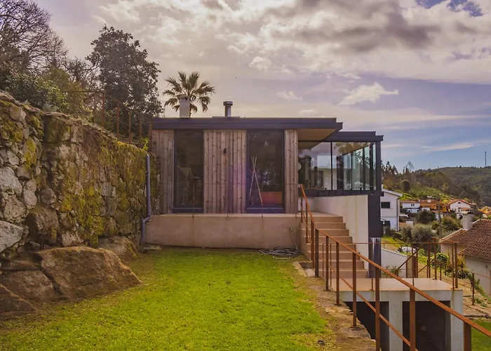 Dom wakacyjny Casa Do Outeiro Lanhelas